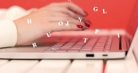 Virtual letters fly out of the keyboard. Vídeo Stock 160036444