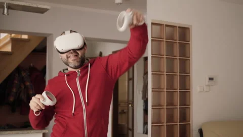 Virtual Party and Dance. Watch VR Dance Video, Play VR Music Game. Man Wearing Video stock 257797672