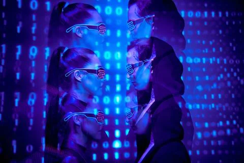 Virtual people against binary code Foto stock