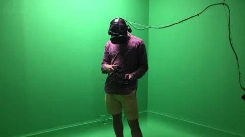 Virtual reality arcade VR World NYC bills itself as the largest VR experience Stock Footage 83550668