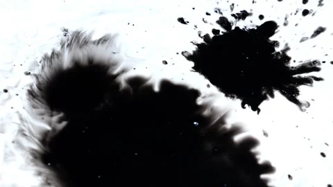 Virus like view of ink blot Vídeo Stock 147701371