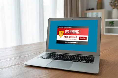 Virus warning alert on computer screen detected modish cyber threat Foto stock