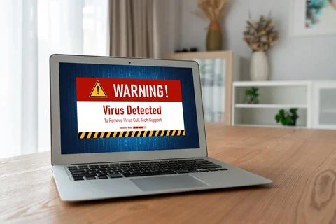 Virus warning alert on computer screen detected modish cyber threat Foto stock