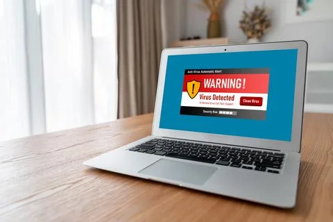 Virus warning alert on computer screen detected modish cyber threat Foto stock