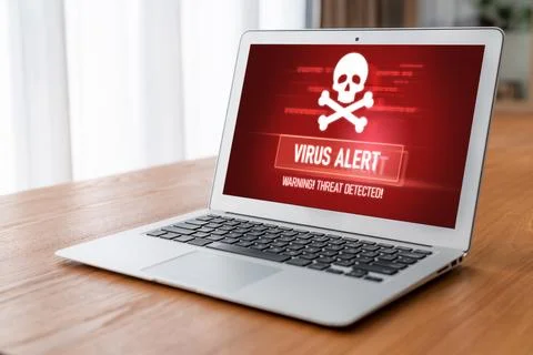 Virus warning alert on computer screen detected modish cyber threat Foto stock