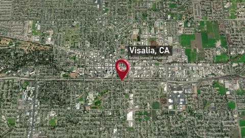 Visalia City Map Zoom (CA, USA) from Space to Earth Video stock 296706111