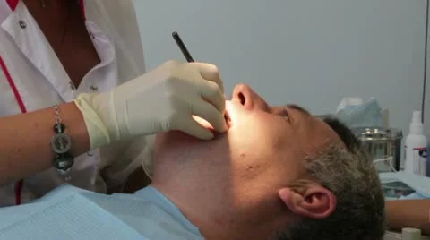 The visit to the dentist 库存影片 12885017