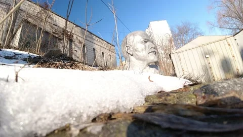 Visiting private open air decommunization museum, collection of Lenin monuments Stock-Footage 147122889