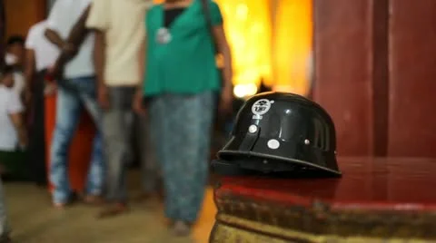 Visitors inside pagoda in Bagan 스톡 동영상 11292964