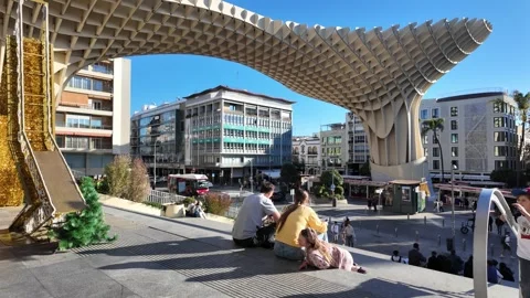 Visitors at Setas de Sevilla during the day Video stock 296350635