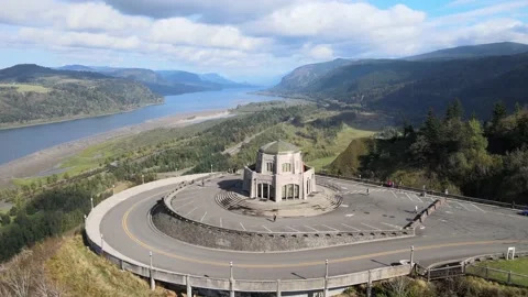Vista House Crown Point at the Columbia River near Portland Oregon 4k Drone Shot Stock Footage