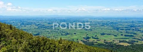 Vista of the Waikato region from Mt Pirongia Stock Photos
