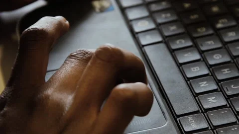 Visually Impaired User Exploring Laptop Touchpad by Touch, Accessible Technology 스톡 동영상 105619217