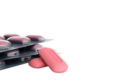 Vitamin pills 3d render on white background no shadow Illustrazione stock