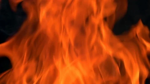 Vivid fire at night. Slow motion. Vídeos de archivo 108435908