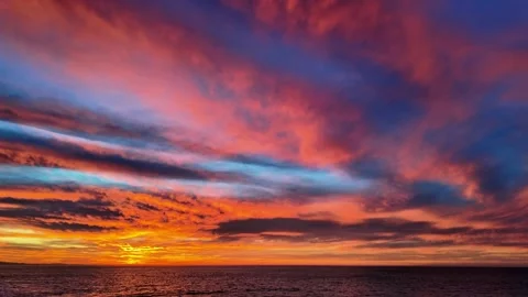 Vivid Orange Sunset Clouds Over Calm Sea Stock-Footage 342268230