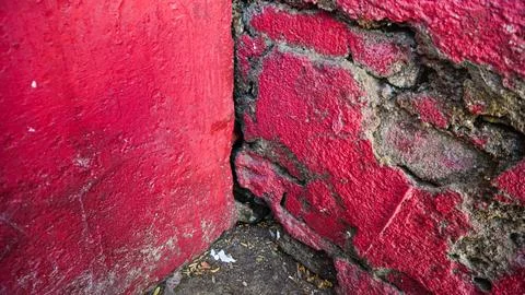 Vivid red cement wall background Foto stock