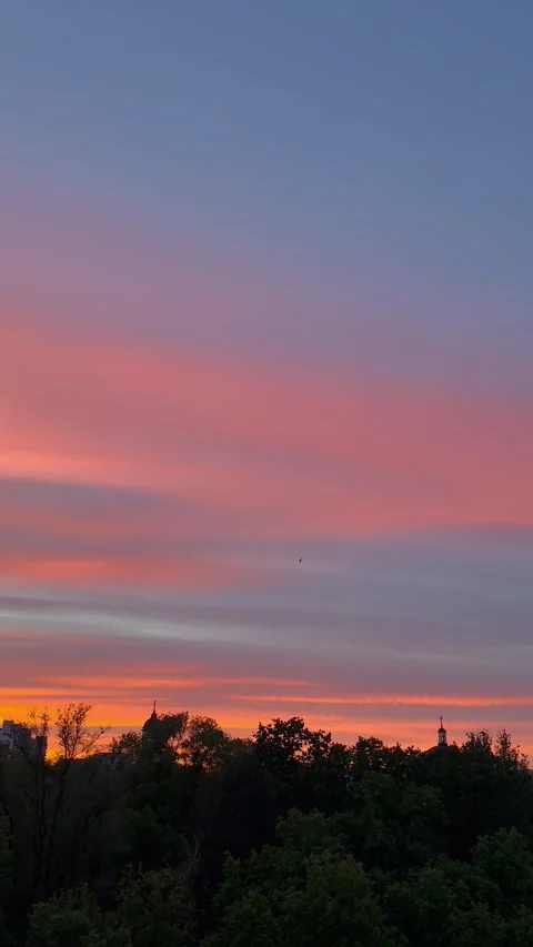 Vivid sunset Stock Footage 337975150