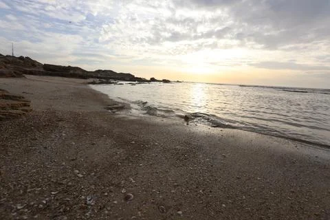 Vivid sunset over ocean with clouds High quality Foto stock