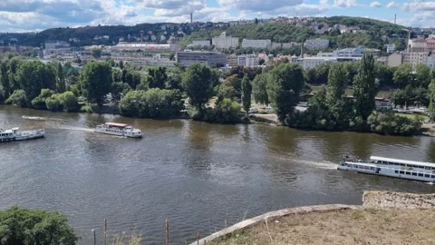 Vltava River And Prague Skyline From Vysehrad Walls Vídeo Stock 343426250