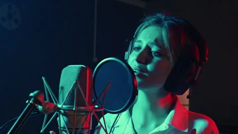 Vocalist in the Studio. Passionate Performance Video stock 312345523