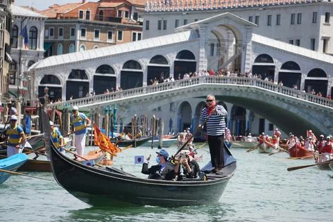 'Vogada della Rinascita' gondola parade in Venice, Italy - 21 Jun 2020 Stock Photos