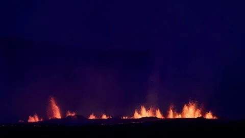 Volcanic activity at night Video stock 283733448