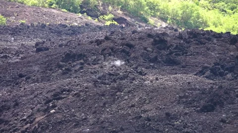The volcanic cone of an active volcano. Lava and cinder fields Video stock 314992191