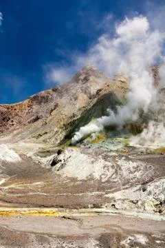 Volcanic Desert, Smoking Earth - Whakarri or White Island. Stock Photos