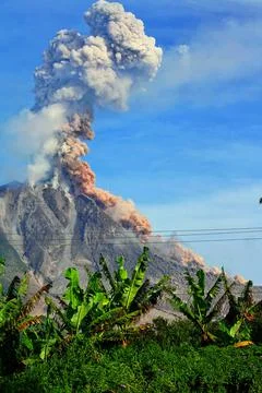 Volcanic eruption Fotos Stock