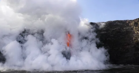 Volcanic eruption in the sea 動画素材 93605698