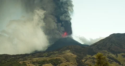Volcanic explosion Stock Footage 162344280