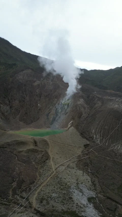 Volcano crater 動画素材 236467414