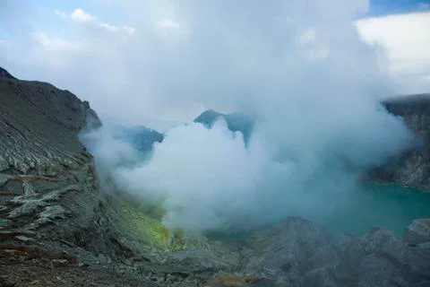 Volcano Ijen, Java, Indonesia, bright colorful vivid theme Stock-Fotos