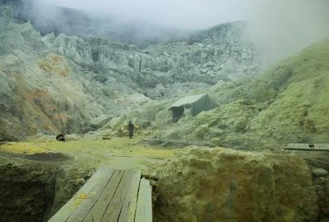 Volcano Ijen, Java, Indonesia, bright colorful vivid theme 스톡 사진