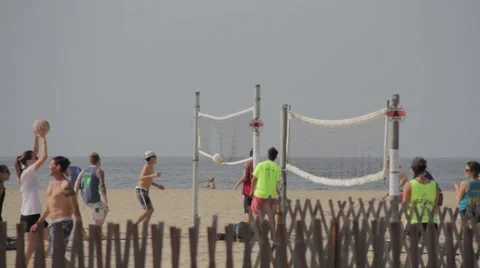 Volleyball on the beach 動画素材 56343956