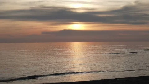 Volo nel sunset Video stock 149976909