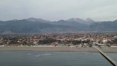 Volo in pietrasanta Video stock 149977940