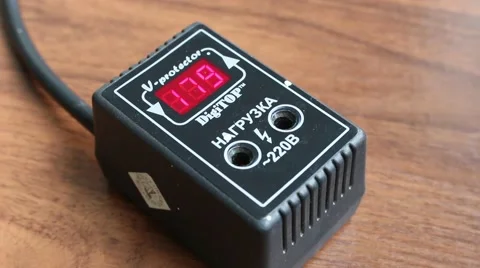 Voltage limiter Vídeo Stock 48141372