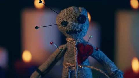 Voodoo doll close up. Scary dark magic spiritual witchcraft Stock Footage 159515939