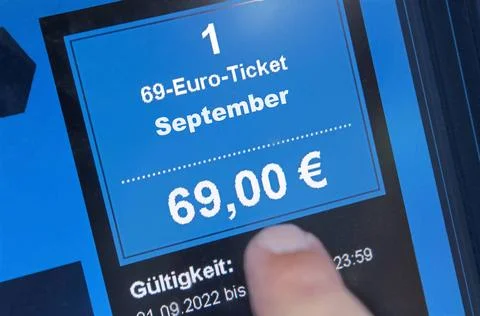  Vorschlag 69-Euro-Monatsticket als Nachfolger des 9-Euro-Ticket, Symbolfo... Stock Photos