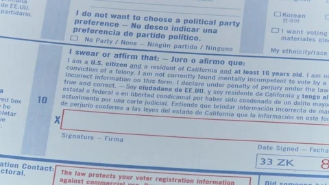 VOTE IN 2020 U.S. ELECTION: VOTING AND VOTERS Stock-Footage 141551983