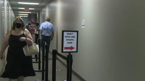 Voting In 2020 U.S. Elections: Vote Stock-Footage 141096245