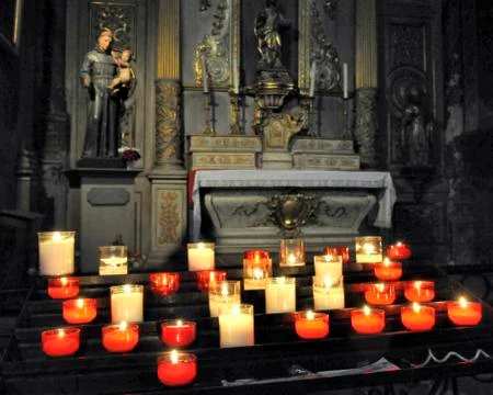 Votive candles Stock-Fotos
