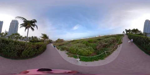 VR 360 Miami Beach stabilized motion tour 動画素材 85376312