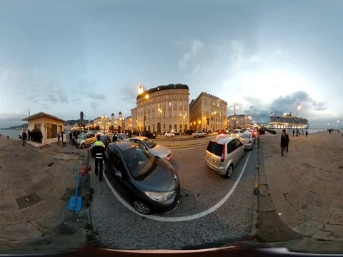 Vr video 360 time lapse, cruise ships, people who walk 库存影片 82963582