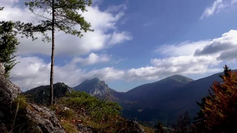 Vratna dolina Stock-Footage 82708073