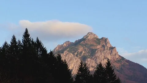 Vratna Video stock 82673286