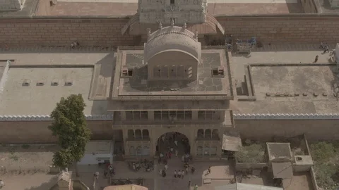 Vrindavan, city of 5000 temples. India, 4k aerial ungraded 스톡 동영상 107721769