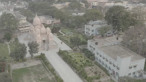 Vrindavan, city of 5000 temples. India, 4k aerial ungraded 스톡 동영상 107744067